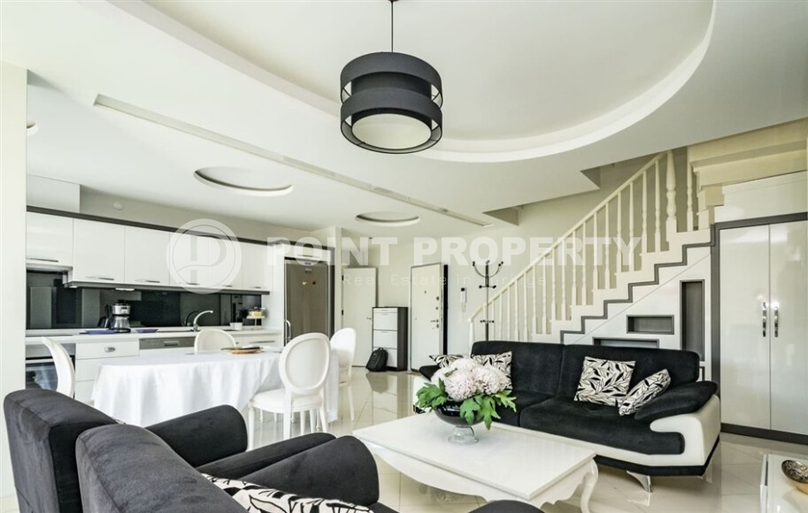 Просторная квартира в 250 метрах от моря в районе Оба-id-9206-фото-2