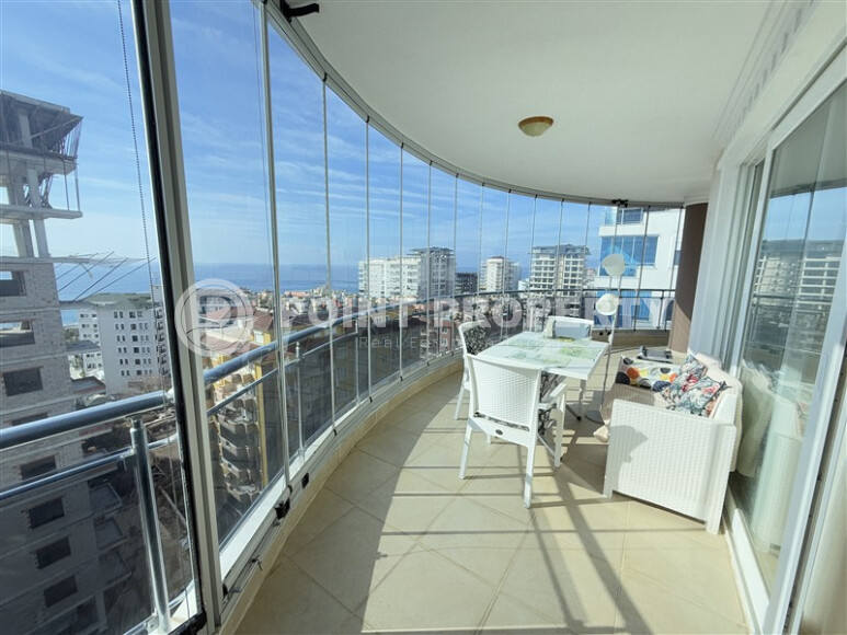 Spacious bright apartment 115 m² with sea view, Mahmutlar, 150 m to the beach-id-9221-photo-1