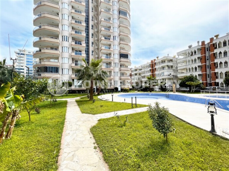 Elegant apartment with sea views, 115 m², Mahmutlar-id-9223-photo-1