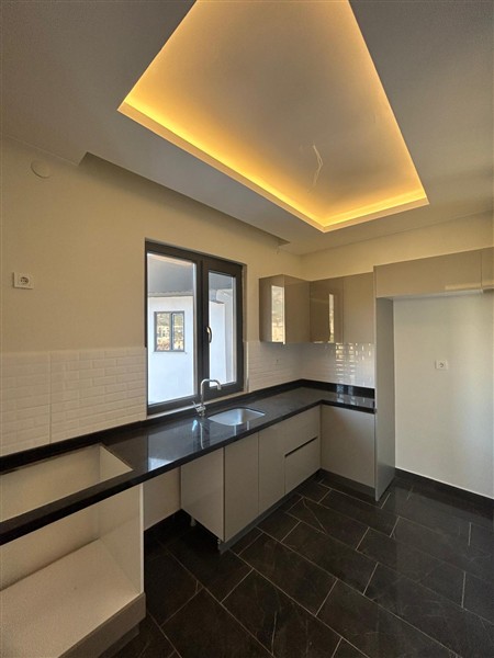 Penthouse 2+1 with beautiful mountain view-id-9236-photo-4