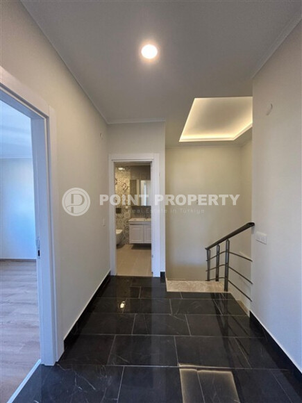 Penthouse 2+1 with beautiful mountain view-id-9236-photo-10