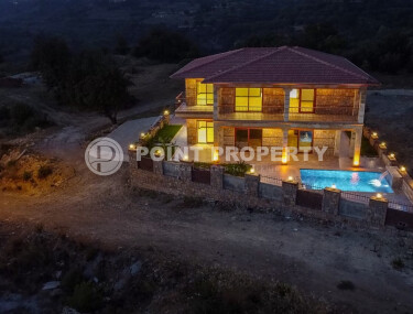 Шикарная вилла вблизи моря с возможностью получения гражданства Турции-id-9241-фото-4