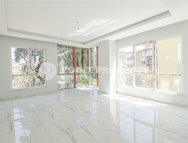 Светлая квартира 110 м² в центре Аланьи, пляж Клеопатры-id-9247-photo-1