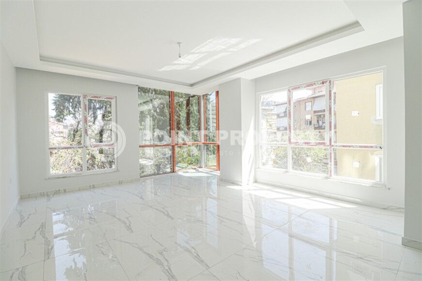 Светлая квартира 110 м² в центре Аланьи, пляж Клеопатры-id-9247-photo-1