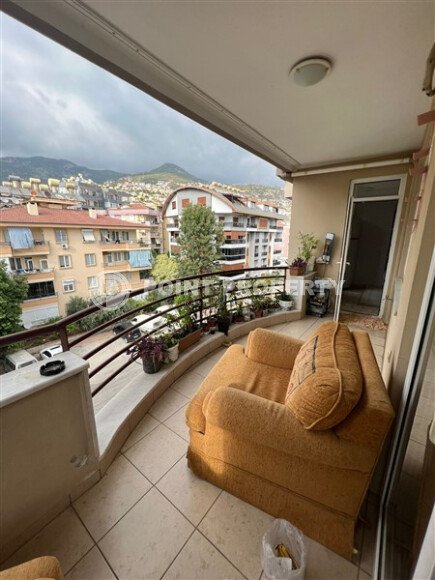 Просторная квартира в 900 метрах от пляжа Клеопатры 150 кв.м.-id-9282-фото-12