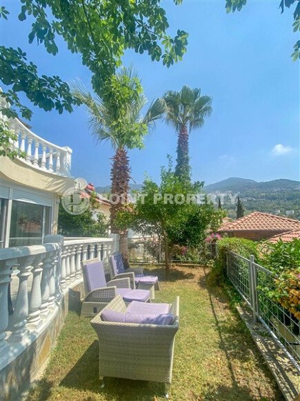 Прекрасная вилла с садом 150 м² в районе Тепе-id-9285-фото-6