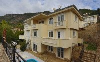 Просторная триплекс-вилла 220 м² в комплексе вилл в районе Бекташ, Аланья-id-9286-фото-1