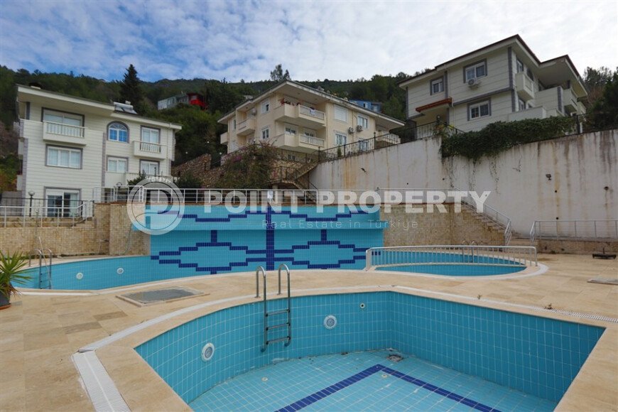 Просторная триплекс-вилла 220 м² в комплексе вилл в районе Бекташ, Аланья-id-9286-photo-3