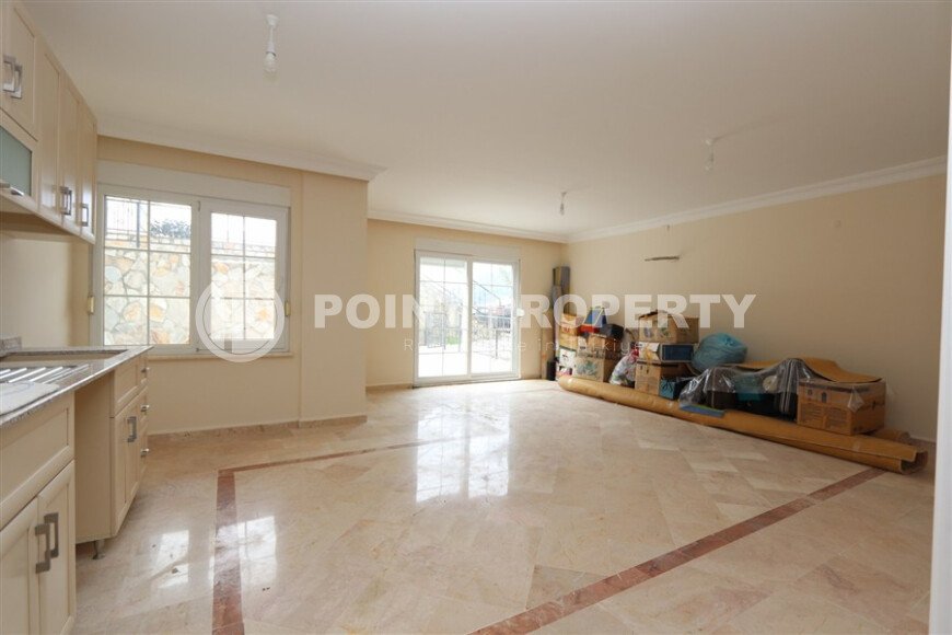 Просторная триплекс-вилла 220 м² в комплексе вилл в районе Бекташ, Аланья-id-9286-фото-12