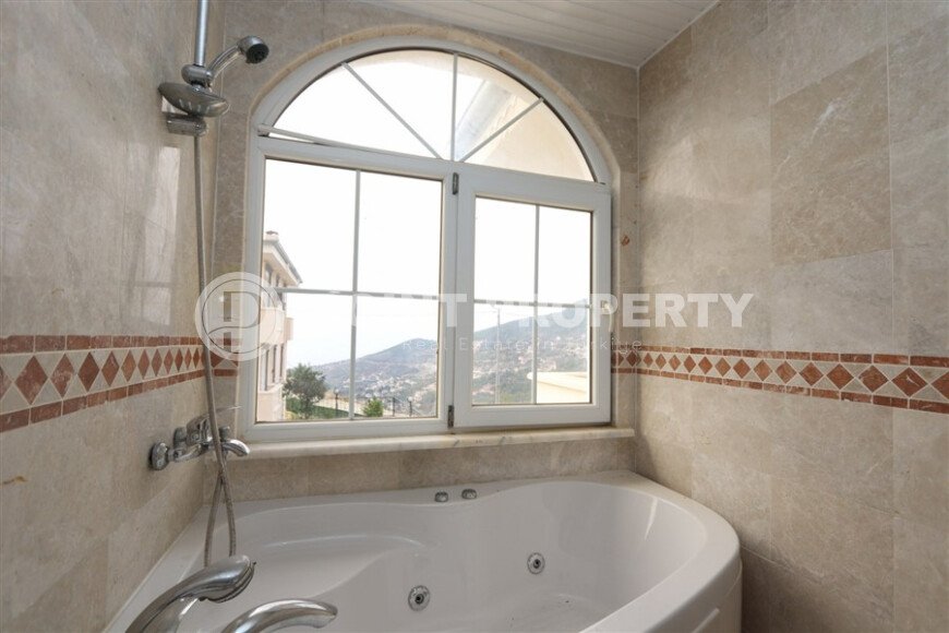 Просторная триплекс-вилла 220 м² в комплексе вилл в районе Бекташ, Аланья-id-9286-photo-23