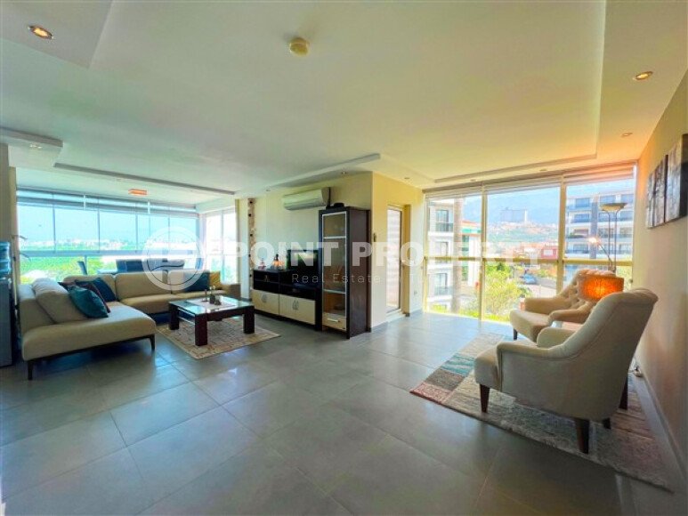 Панорамный дуплекс 220 м² в малоэтажном комплексе в районе Каргыджак-id-9288-photo-2