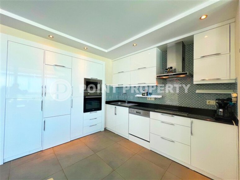 Панорамный дуплекс 220 м² в малоэтажном комплексе в районе Каргыджак-id-9288-photo-6