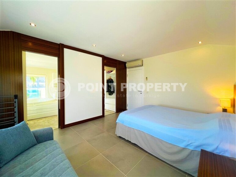 Панорамный дуплекс 220 м² в малоэтажном комплексе в районе Каргыджак-id-9288-photo-17