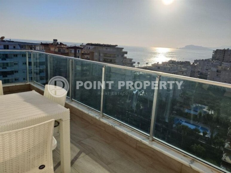 Studio apartment on the first coastline with stunning sea views.-id-9293-photo-1