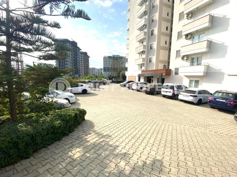 A solid project from a reliable developer 1000 meters from the sea-id-9294-photo-38