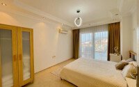 Spacious apartment 115 m² in the center of Alanya with sea view and residence permit-id-9052-photo-5