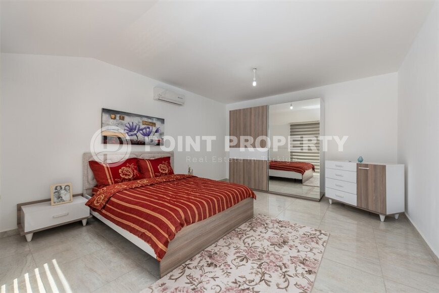 Spacious duplex 130 m² in Kestel with sea view-id-9321-photo-6