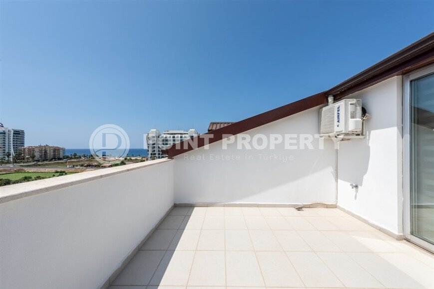 Spacious duplex 130 m² in Kestel with sea view-id-9321-photo-12