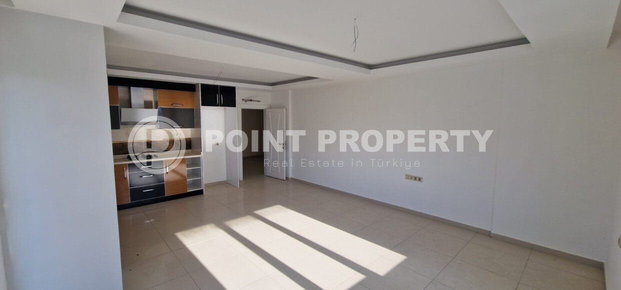 Spacious apartment in a solid project just 500 meters from the sea-id-9346-photo-3