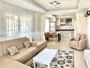 Меблированная квартира с одной спальней большой площади 70кв.м.-id-9347-фото-2