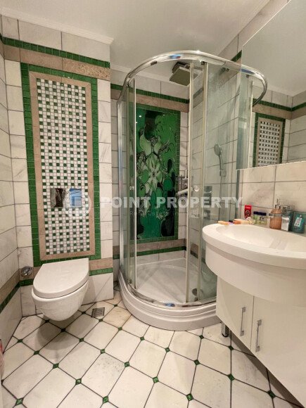 Bright, cozy 2+1 apartment 50 meters from the luxurious Cleopatra Beach, in the center of Alanya-id-7622-photo-6