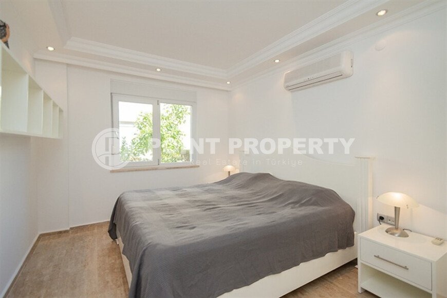 Потрясающая вилла 179 м², в комплексе вилл в центре Аланьи - Тепе-id-9361-фото-12