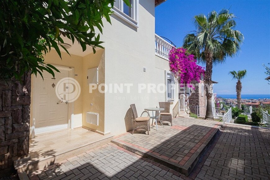 Потрясающая вилла 179 м², в комплексе вилл в центре Аланьи - Тепе-id-9361-фото-19