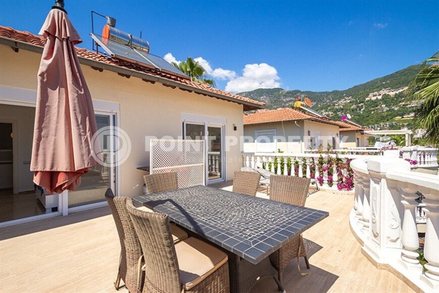 Stunning villa 179 m², in a villa complex in the center of Alanya - Tepe-id-9361-photo-22