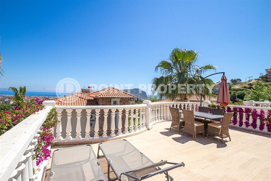Stunning villa 179 m², in a villa complex in the center of Alanya - Tepe-id-9361-photo-23