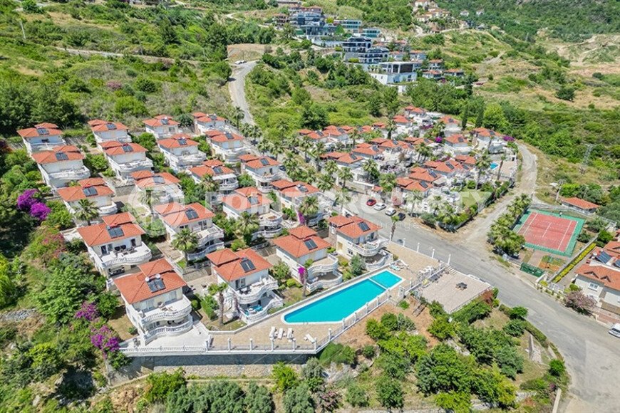 Stunning villa 179 m², in a villa complex in the center of Alanya - Tepe-id-9361-photo-24