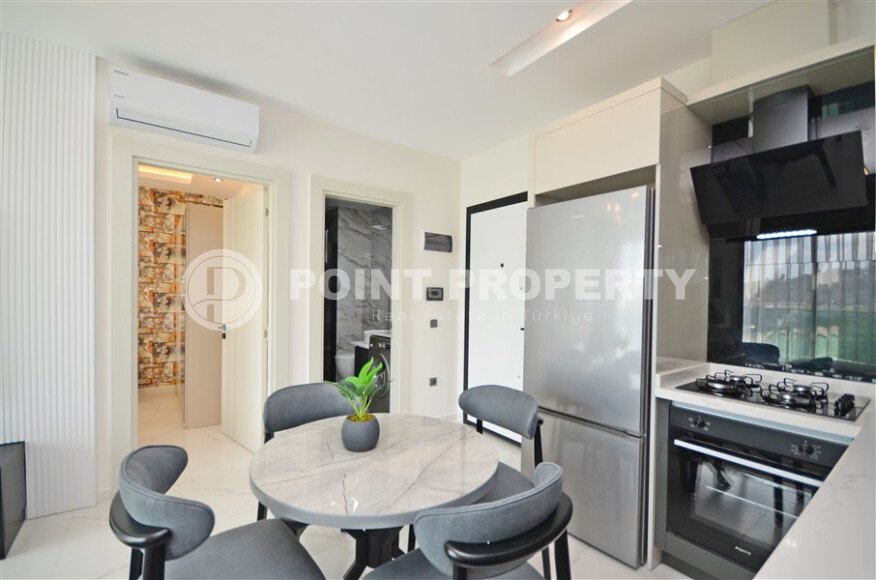 Bright 1+1 apartment with panoramic views of banana plantations in Kargicak-id-9375-photo-4