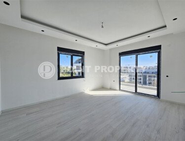 Квартира с двумя спальнями и отдельной кухней в районе Оба-id-9379-фото-5