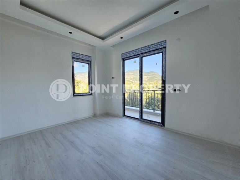 Квартира с двумя спальнями и отдельной кухней в районе Оба-id-9379-фото-6