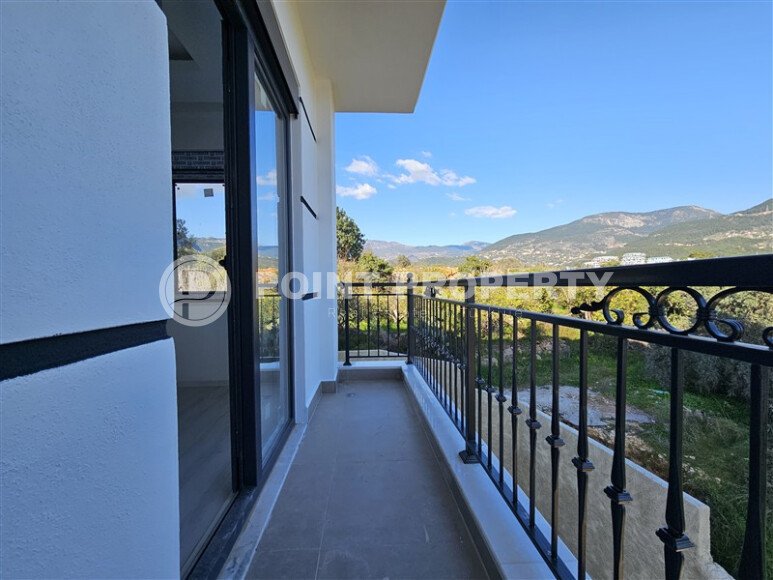 Квартира с двумя спальнями и отдельной кухней в районе Оба-id-9379-фото-12