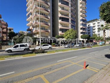 Spacious furnished apartment with sea view-id-9381-photo-1