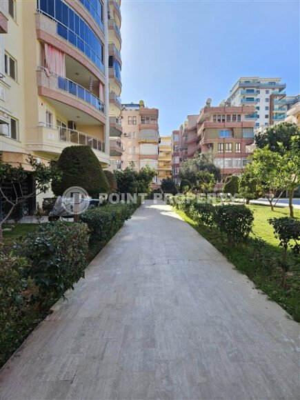 Просторная квартира с мебелью и видом на море-id-9381-фото-21