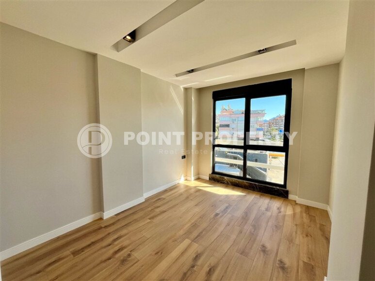 Просторная квартира 3+1, 130 кв.м.  в центре Алании, 700 м от моря-id-9382-фото-9