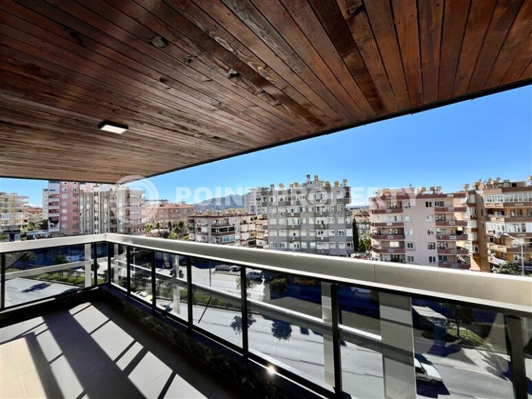 Просторная квартира 3+1, 130 кв.м.  в центре Алании, 700 м от моря-id-9382-фото-25