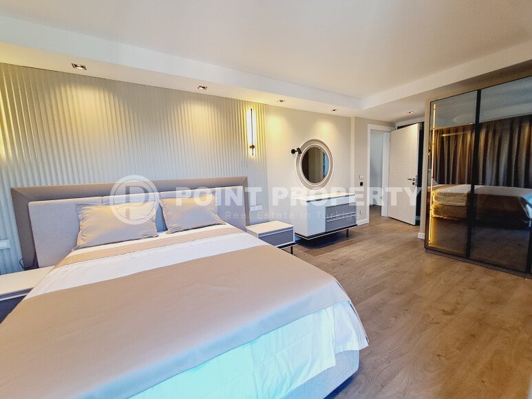 Panoramic villas with sea views 650 meters from the beach, in the picturesque resort area of Alanya - Incekum-id-7242-photo-9