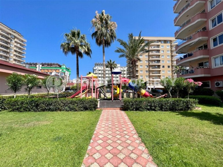 View apartment 140 m² in Mahmutlar area, first coastline-id-9384-photo-19