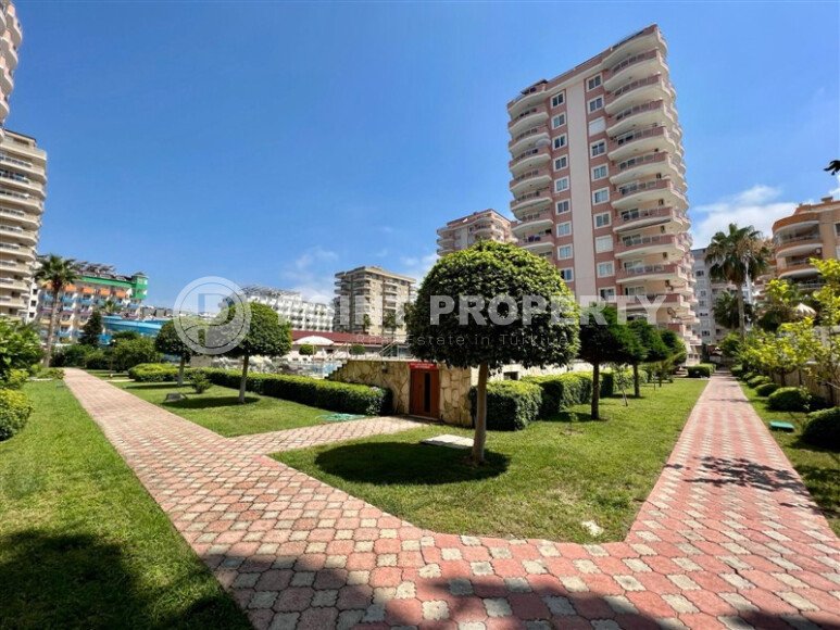 View apartment 140 m² in Mahmutlar area, first coastline-id-9384-photo-20