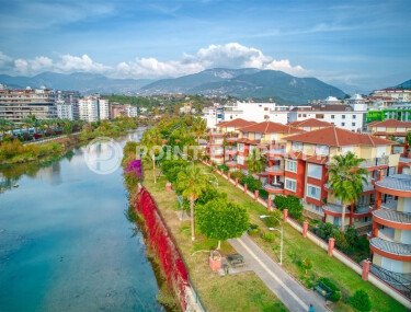 Two-level apartment 240 m² in the Kestel area, next to the river-id-9385-photo-2