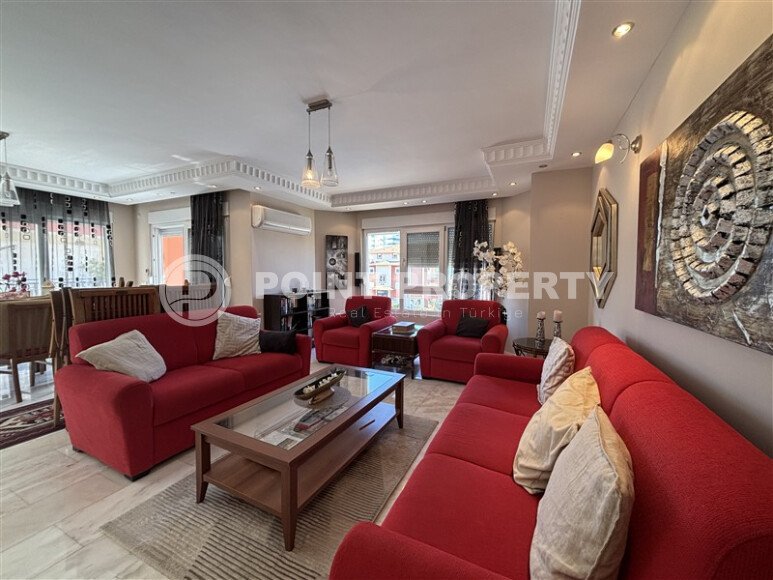 Two-level apartment 240 m² in the Kestel area, next to the river-id-9385-photo-5
