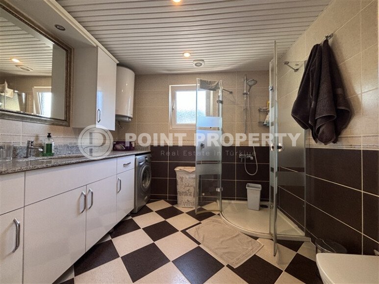 Two-level apartment 240 m² in the Kestel area, next to the river-id-9385-photo-15