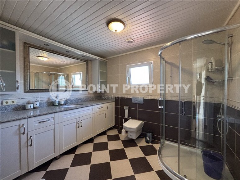 Two-level apartment 240 m² in the Kestel area, next to the river-id-9385-photo-19