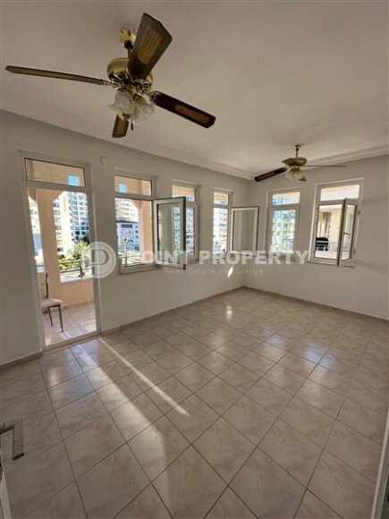 Sunny apartment 2+1, 90 m² in Mahmutlar area-id-9395-photo-2