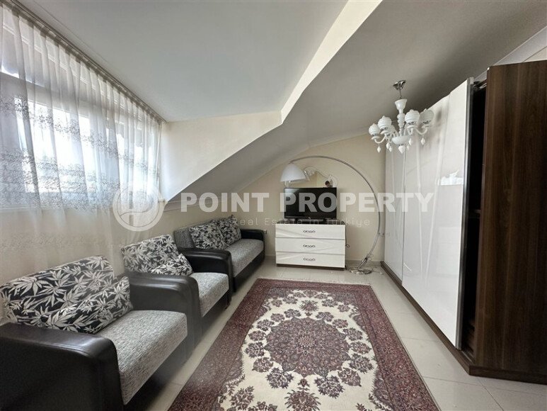 Двухуровневая квартира 240 м² в районе Махмутлар, на первой линии-id-9401-фото-6