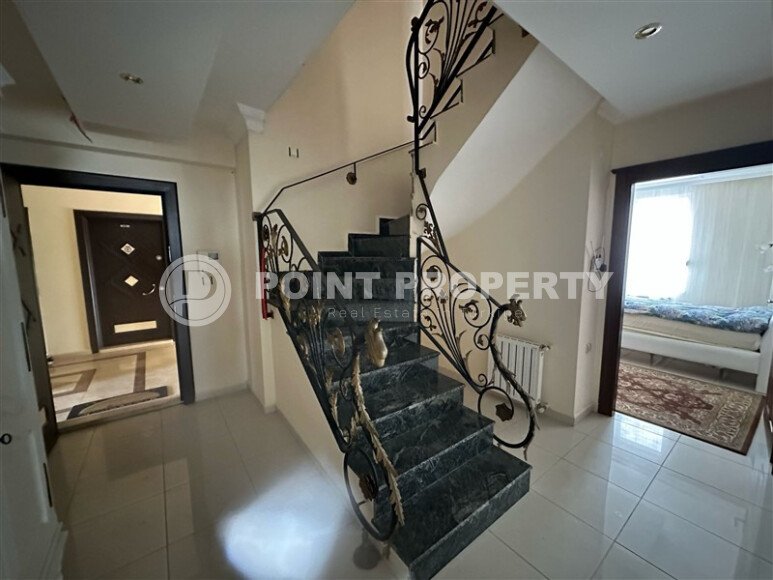 Двухуровневая квартира 240 м² в районе Махмутлар, на первой линии-id-9401-фото-10