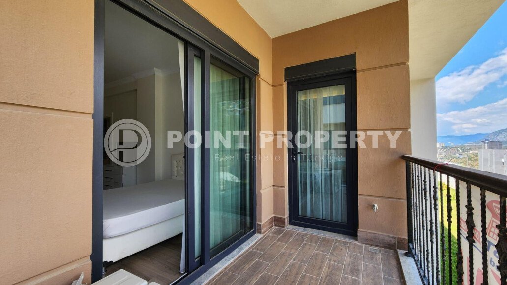 Stylish 2-storey 3+1 villa with an area of 220 m² in the Kargicak area-id-9446-photo-14