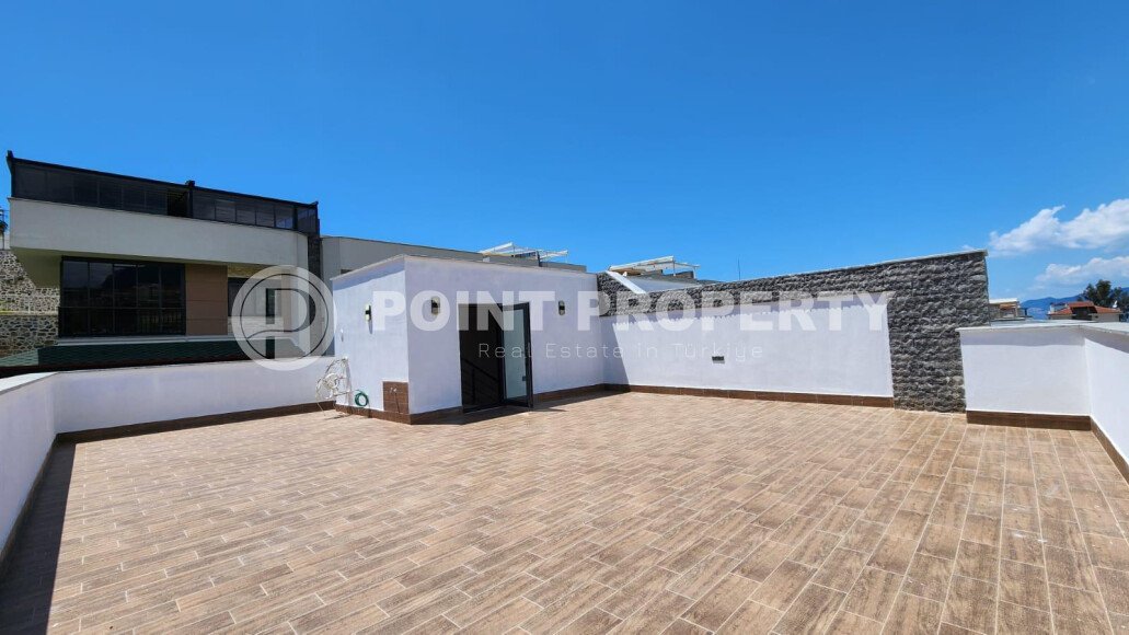Stylish 2-storey 3+1 villa with an area of 220 m² in the Kargicak area-id-9446-photo-22